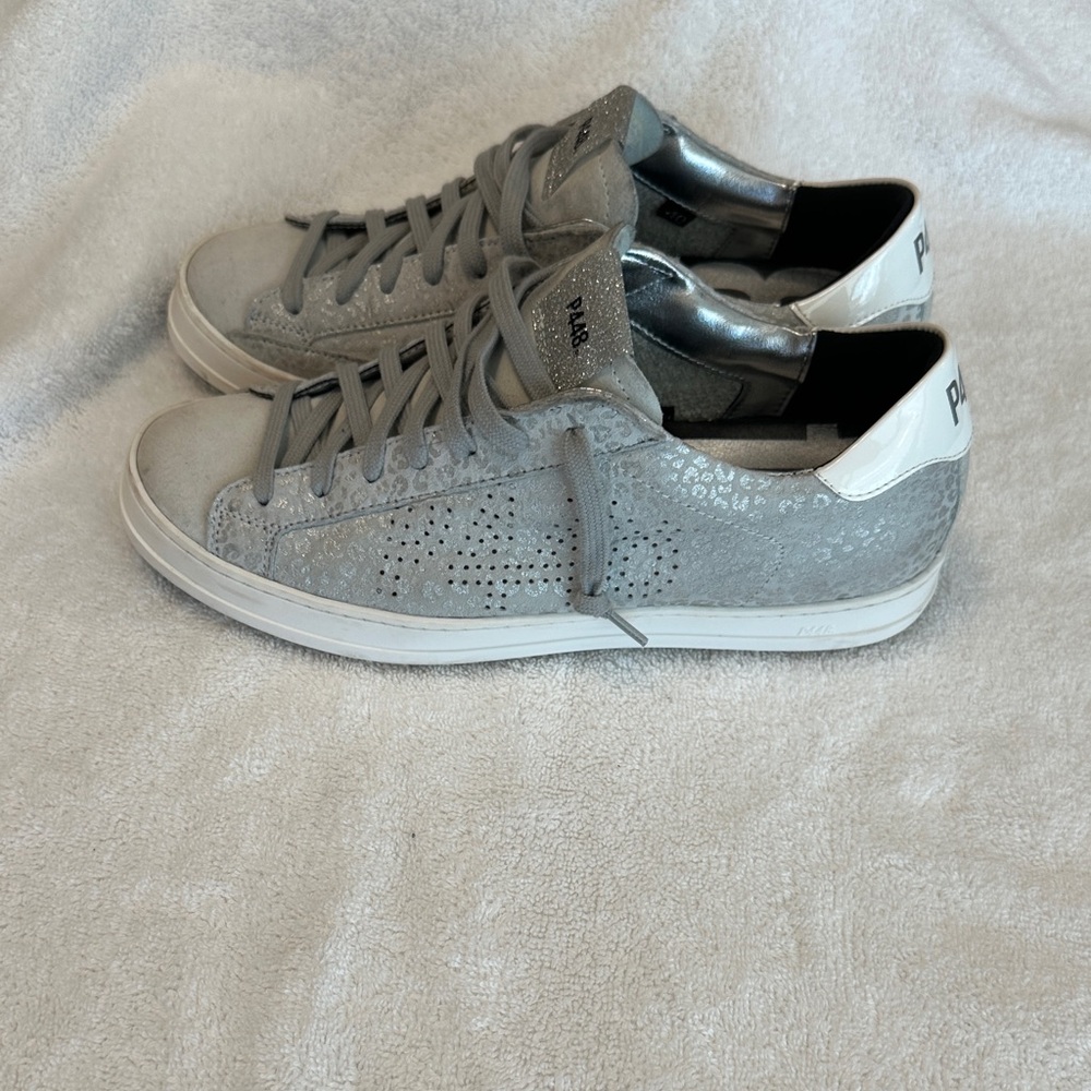 P448 John women's gray metallic leopard sneakers size 40 (US 9.5)